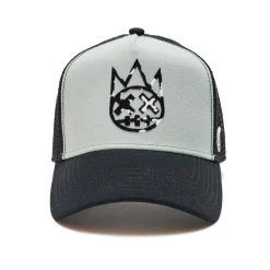 CLEAN LOGO MESH BACK TRUCKER CURVED VISOR IN VINTAGE GREY