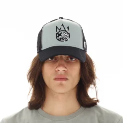 CLEAN LOGO MESH BACK TRUCKER CURVED VISOR IN VINTAGE GREY