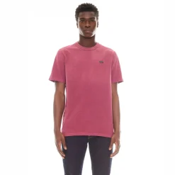 SHIMUCHAN LOGO SHORT SLEEVE CREW NECK T SHIRT IN VINTAGE MERLOT